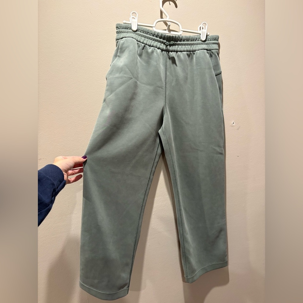 Women’s Lululemon Softstreme Pants
